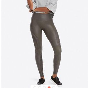 Spanx size medium dark grey moto leggings NWOT